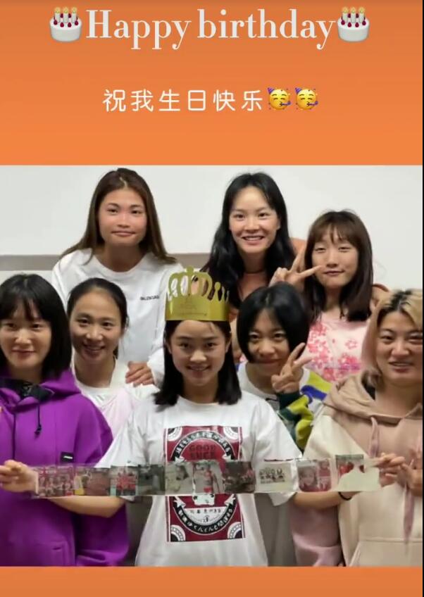 中国4乘100接力女队八人完整合照520武汉飚速