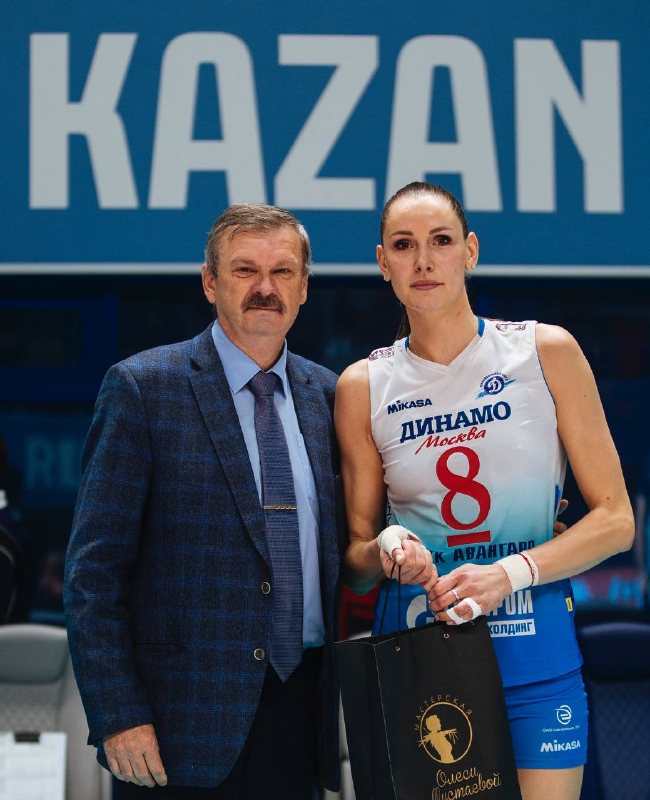 莫斯科迪纳摩女排接应冈察洛娃在俄超3,4名决赛次回合较量中荣膺mvp