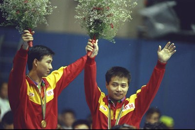 1992年巴塞罗那奥运会,身着李宁的中国军团开始在世界赛场崛起