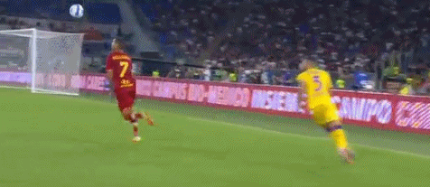 亚布拉罕打中横梁