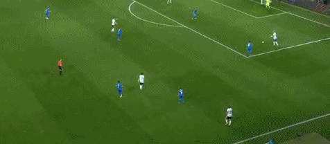 特拉普扑出点球