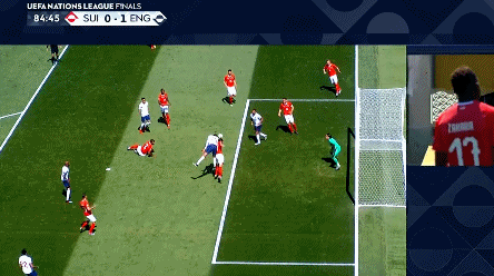 威尔逊推人犯规在先