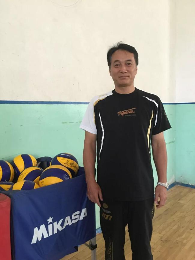 日本籍二传教练松田明彦