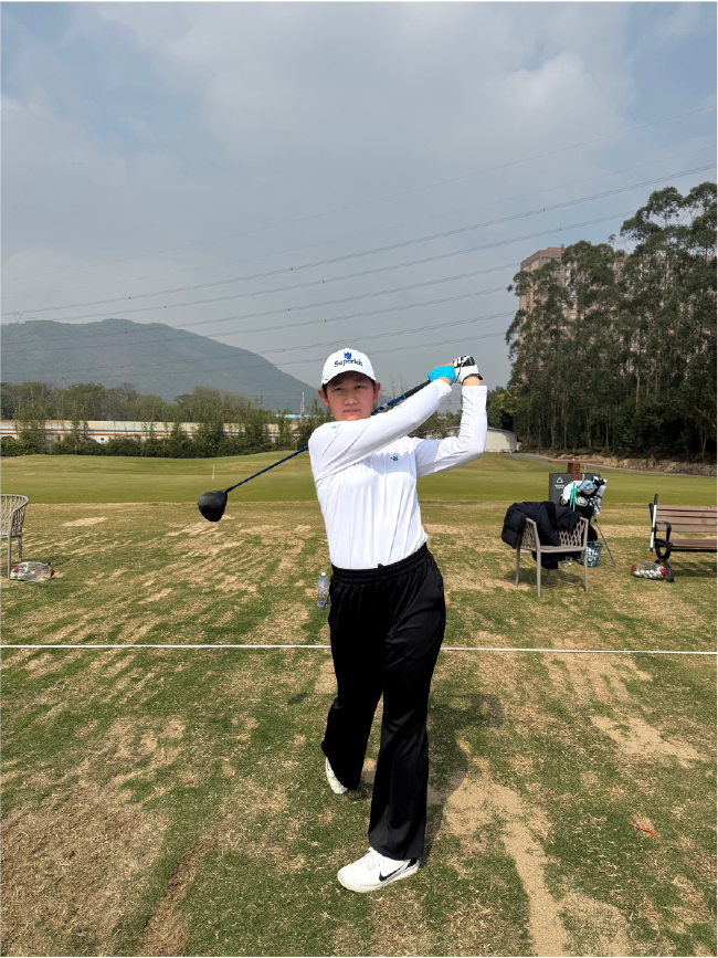 韓沐汐1號木練習中