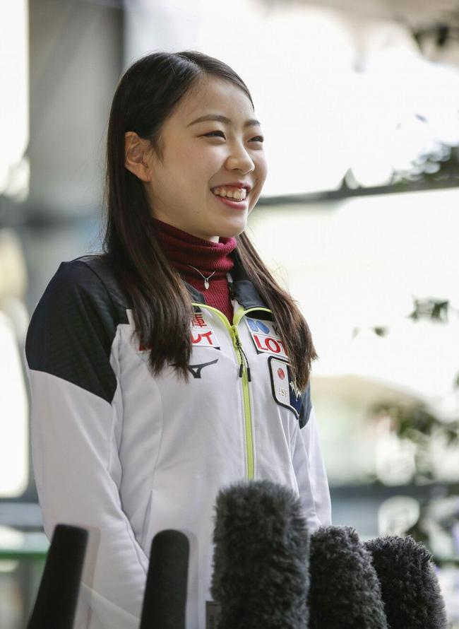 日本花滑姐妹花回国纪平两冠后继续追求完美