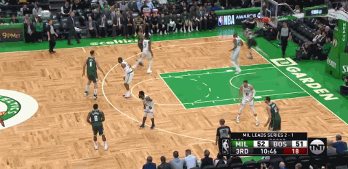 字母哥三分命中