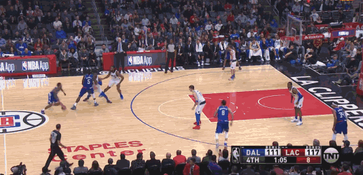 路威助攻加里纳利背扣