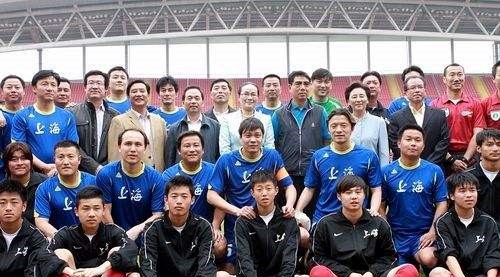20年前那个“呼风唤雨”的范志毅又回来了