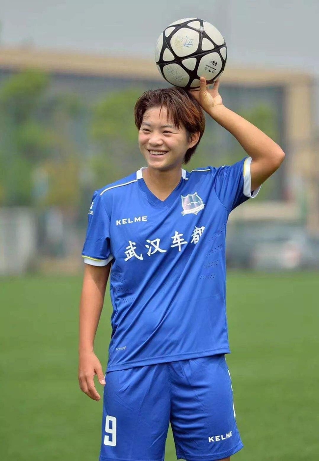 央视直播女超揭幕战 武汉女足主帅:王霜因伤缺阵