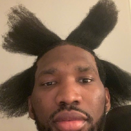 小y逸:图片评论推荐一组沙雕情侣头像#图说nba#67新浪nba曺光輝