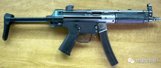 1976年版本的MP5A3（西德制）