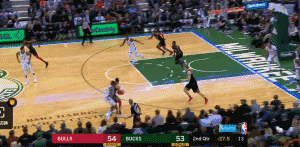 霍乐迪快攻扣篮