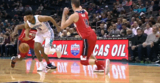 兰姆美如画上篮