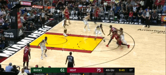 阿德拜约挡拆暴扣