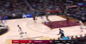 詹姆斯助攻克劳德