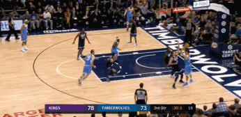 维金斯反击暴扣