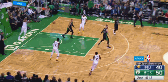 科里森半场压哨三分无效