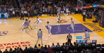 克拉克森后撤步三分