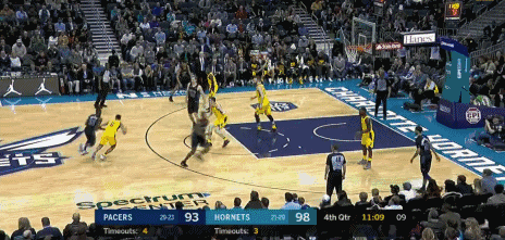 沃克后撤步三分