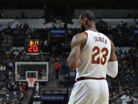 詹姆斯现在真的很无奈