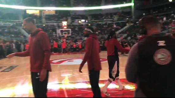 骑士DJ介绍首发球员入场