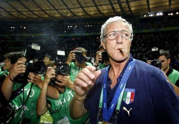 盘点足坛那些老烟民