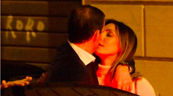 阿莱格里与女友