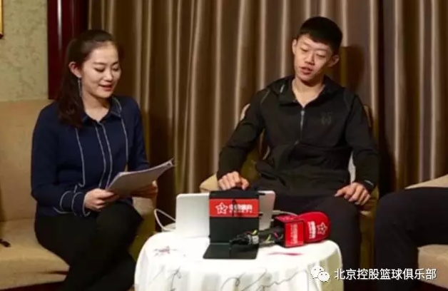 许梦君接受采访