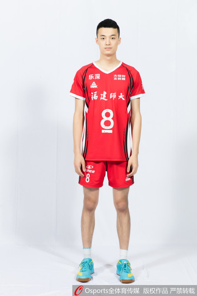 福建男排队长郭成