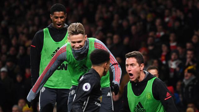 埃雷拉称赞全队表现