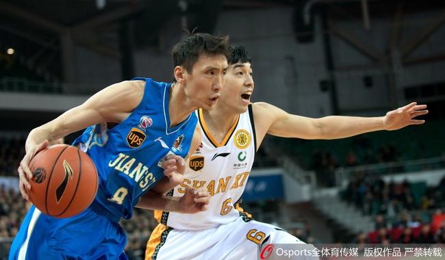 前18轮比赛，江苏肯帝亚队是客场赢球最多的球队