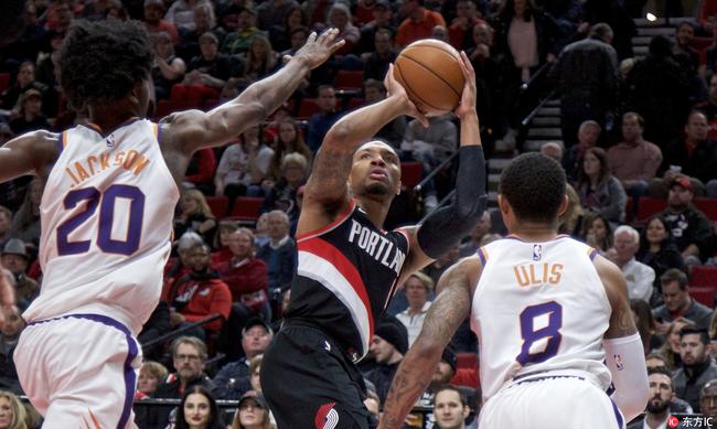 双枪合砍58分开拓者止连败