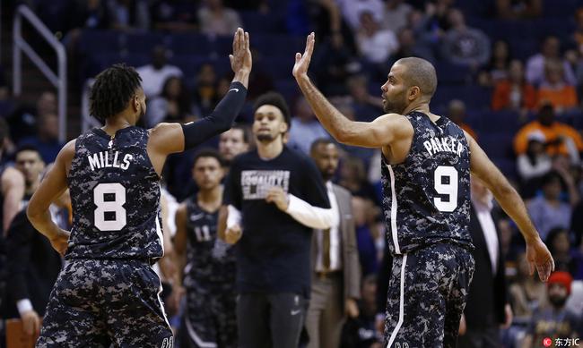 马刺客场血洗太阳