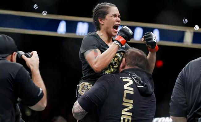 女子雏量级努涅斯卫冕战将对阵佩宁顿