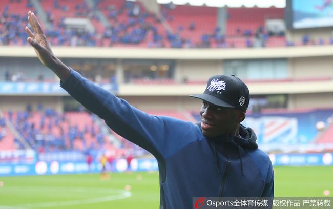 登巴巴与申花解约(资料图)