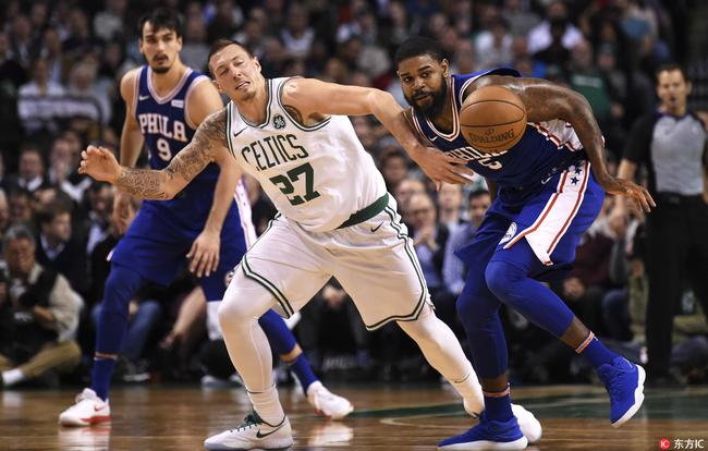 阿米尔-约翰逊和泰斯