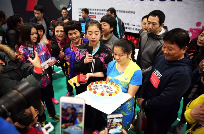 南京分站赛于1月20日-21日在南京镭鸣羽毛球培训中心举行