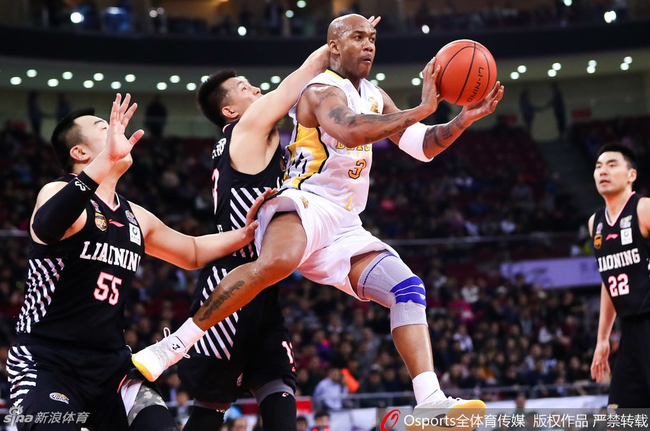 老马整场被重点照顾