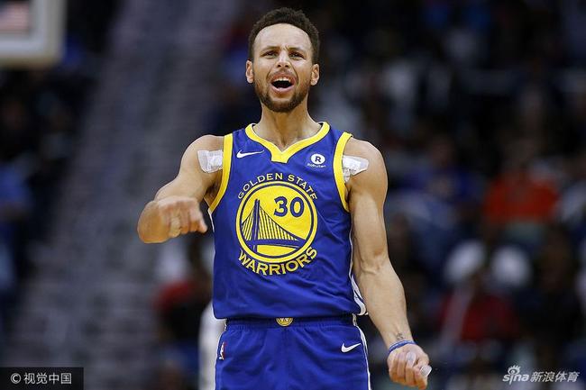 库里受伤让人担心