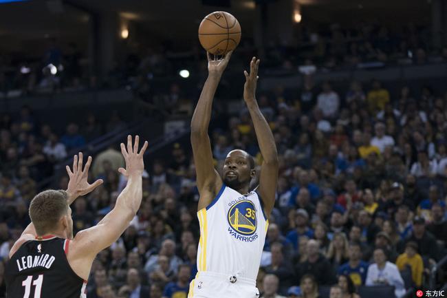 勇士击退开拓者