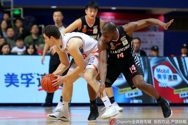 哈德森防守弗雷戴特