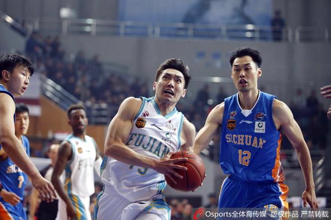 福建队主场击败四川