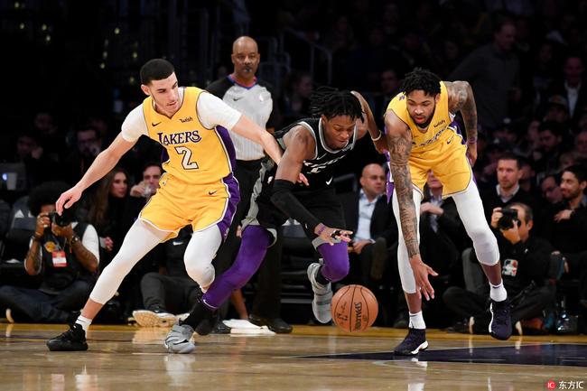 福克斯今天高开低走