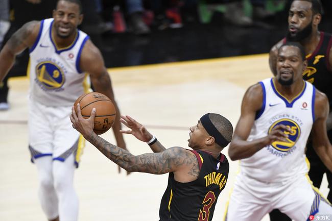 骑士今天三分线外彻底输给勇士