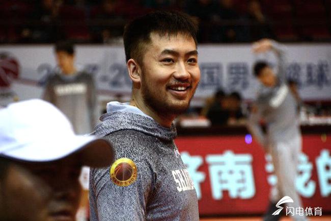 睢冉否认季后赛挑对手全力打不管对手是谁