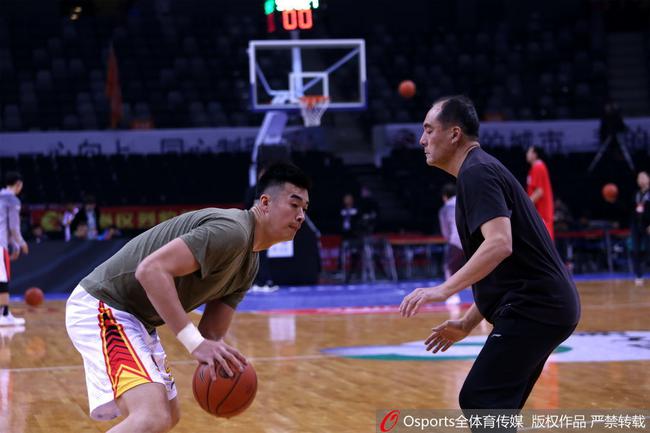 深圳队在季后赛首轮中将对阵广州