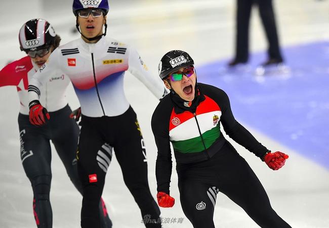 刘少林庆祝参加平昌冬奥会和冬残奥会的匈牙利体育代表团22日在