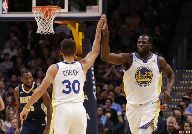 追梦的肩膀也受伤