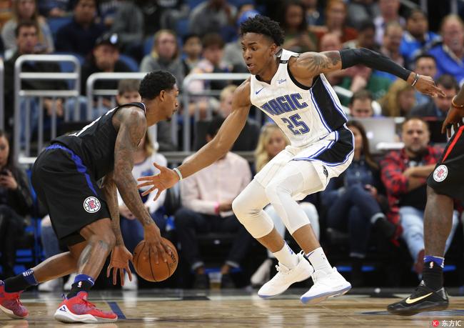 路威31分快船三连胜