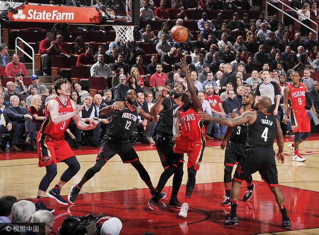 鹈鹕双枪爆发依然惜败